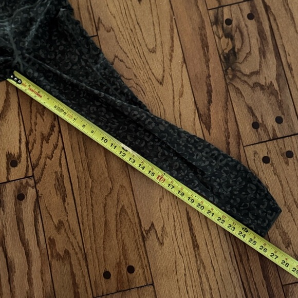 Lululemon Base Pace High-Rise Tight 25" Intertwined Camo Medium Olive Multi 2 - Picture 10 of 11